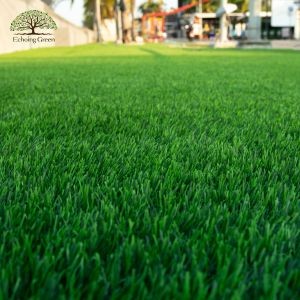 Does Artificial Grass Get Hot in the Summer?