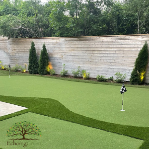 5 Elements to Include in Your Backyard Putting Green Design