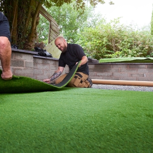 Improve the Outdoor Experience for Seniors with Artificial Grass Toronto
