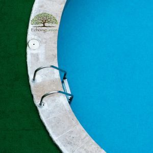 Why Swimming Pools & Artificial Grass Are the Perfect Combo 