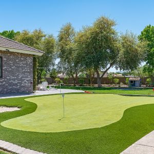 Step-by-Step Installation Guide for a Stunning Artificial Grass Putting Green